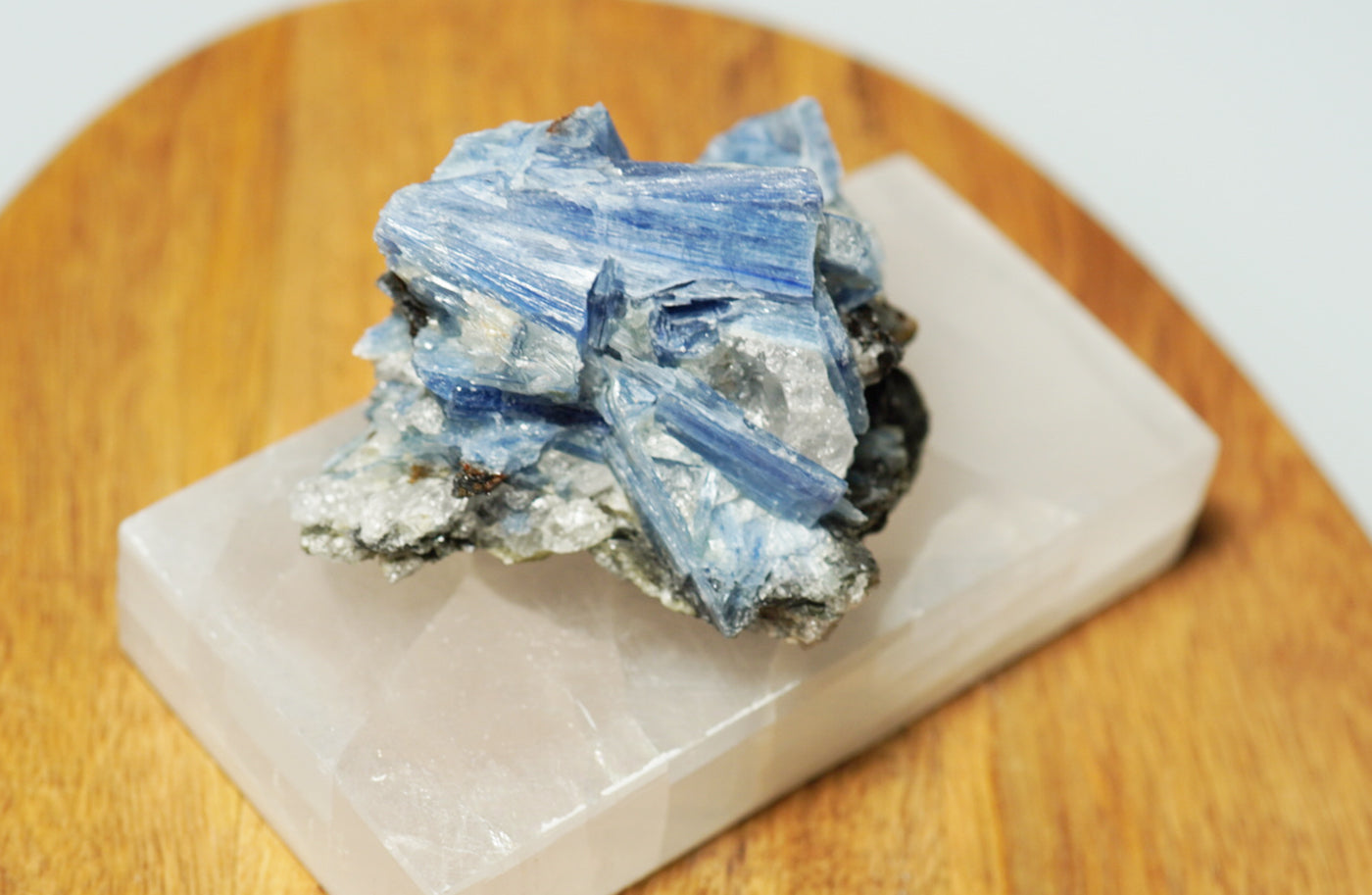 Kyanite Cluster - crystalsbysabeads.com