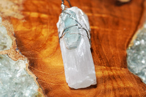 Selenite & Blue Barite - crystalsbysabeads.com